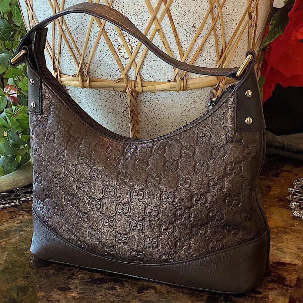 GUCCI Guaranteed AUTHENTIC ❤️Metallic Guccissima Hobo Bag Excellent Cond…